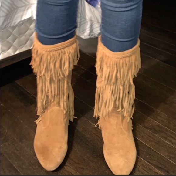 Beautiful Sam Edelman Chestnut Suede Moccasin Boots - Picture 3 of 8